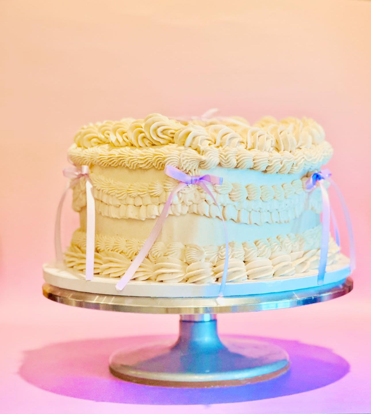 Vintage Heart "Cecilia" Cake