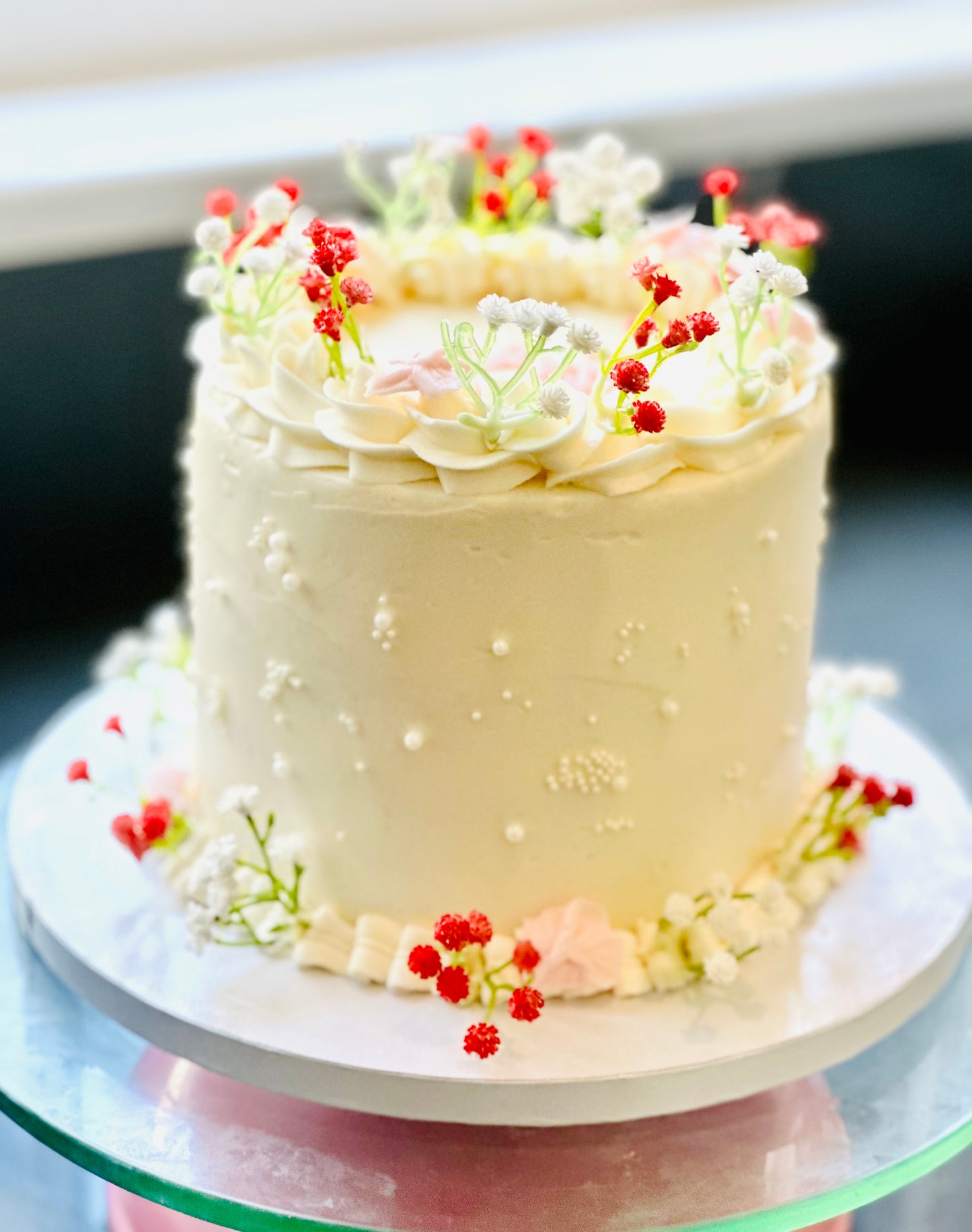 Classic Vanilla  Buttercream Cake